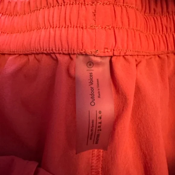 Outdoor Voices Doing Things Shorts Medium Orange/Red - Picture 2 of 5